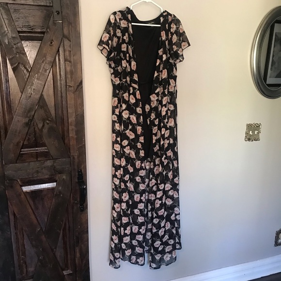 Dress - Picture 4 of 8